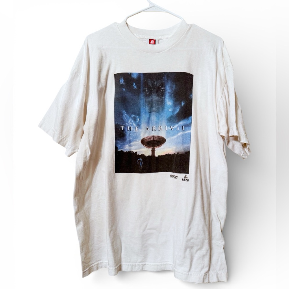 Vintage Graphic 1996 T-shirt The Arrival Movie Promo Science Fiction XL
